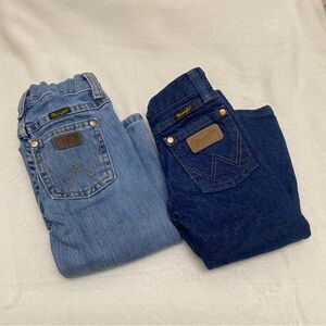Wrangler Kids Jeans Pair in Light Blue and Dark Blue
